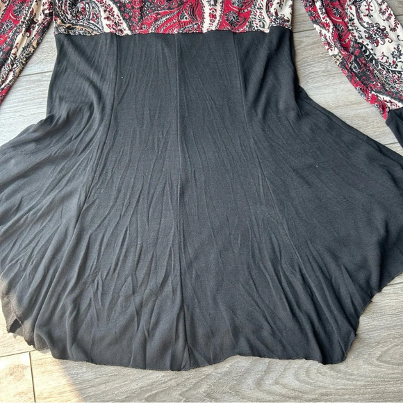 Frank Lyman  Paisley Pattern Hooded Sweater Dress Made in Canada - Picture 16 of 16